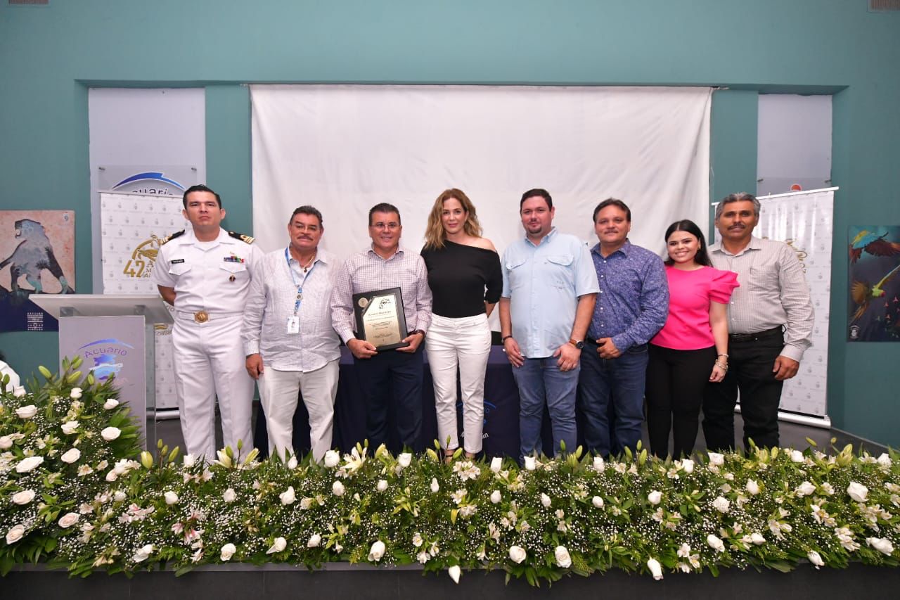 Celebra Gobierno de Mazatlán el 42 aniversario de Acuario Mazatlán